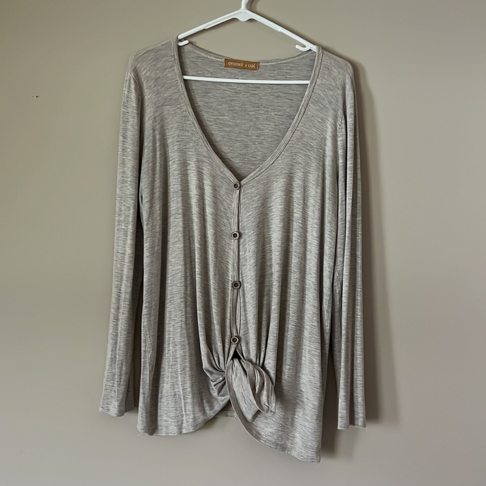 Boutique Button Down Long Sleeve Top Size Large